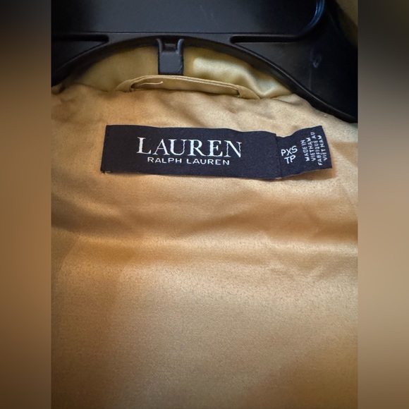 Lauren Ralph Lauren Satin Quilted Down Vest size XS - Picture 8 of 8